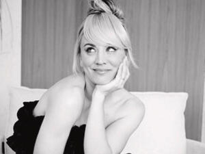 Kaley Cuoco 