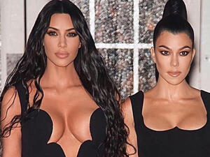 Courtney and Kim Kardashian 