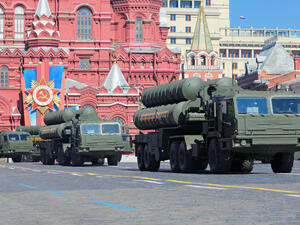 The S-400 Triumf (SA-21 Growler) Russian anti-aircraft missile system. (Shutterstock/ File Photo)