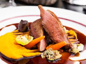 يعتمد الفرنسيون على إضافة كميات قليلة من الملح والتوابل