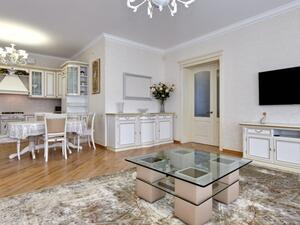 يُعتبر البف قطعة ديكورية مميزة وتسمح بزيادة عدد المقاعد في منطقة الجلوس