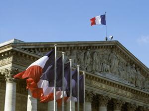 أقر الاتفاق في البرلمان بموافقة 266 نائبا فقط، مقابل رفض 213 آخرين