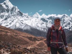 Nadhira Al Harthy, the first Omani woman to climb Mount Everest. (Twitter)