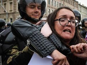 Russian activist Yelena Grigorieva (Twitter)