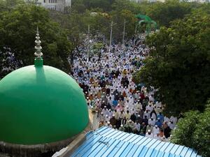 Muslims offer Eid al-Adha prayers in Hyderabad on August 12, 2019. Muslims are celebrating Eid al-Adha (the feast of sacrifice), the second of two Islamic holidays celebrated worldwide marking the end of the annual pilgrimage or Hajj to the Saudi holy city of Mecca. (Noah SEELAM / AFP)