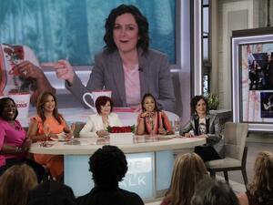The hosts of The Talk cried and laughed together as they said goodbye to Sara Gilbert. (Twitter)