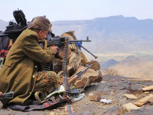 A soldier fighting in the ranks of the legitimacy against the Houthis. (Shutterstock/ File Photo)