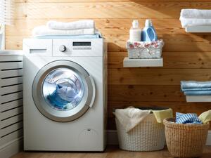 يُنصح بغسل الغسالة مرة كل شهرين وحتى 3 أشهر في الحالة العادية  يُنصح بغسل الغسالة مرة كل شهرين وحتى 3 أشهر في الحالة العادية