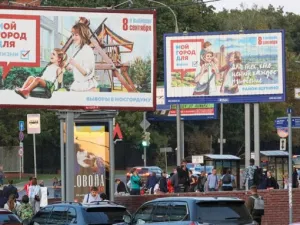 Polls have opened in Russia's sham nationwide elections (Twitter)