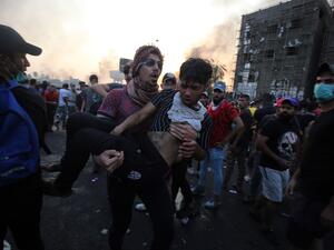 لقي 110 أشخاص على الأقل حتفهم من بينهم 9 من قوات الأمن