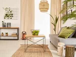 يميل البعض إلى تزيين الحائط بلوحات تظهر فيها المناظر الطبيعية الخلابة يميل البعض إلى تزيين الحائط بلوحات تظهر فيها المناظر الطبيعية الخلابة