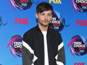 الحفل الحي للنجم " توملينسون" في دبي