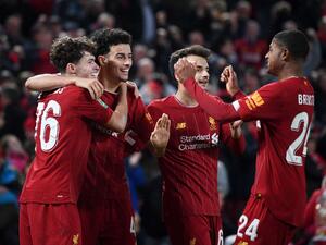 لاعبو ليفربول الشبان خلال المباراة أمام آرسنال من الدور السابق