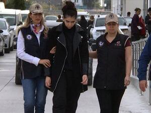 رغبتها في الالتحاق بصفوف تنظيم "داعش" الإرهابي