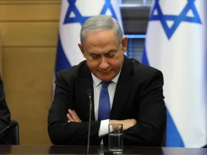 Israeli Prime Minister Benjamin Netanyahu reacts during a meeting of the right-wing bloc at the Knesset (Israeli parliament) in Jerusalem on November 20, 2019. (GALI TIBBON / AFP)