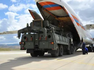 Ismail Demir, the head of the Turkish Defense Industry Directorate, it was not logical for any country to purchase missile defense systems only to put them aside. (AFP)