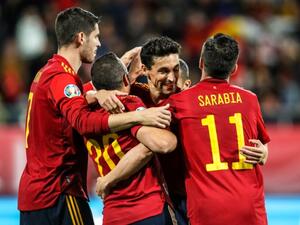 فوز كبير لإسبانيا