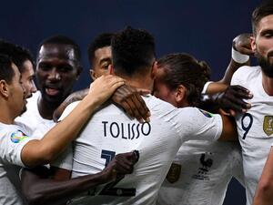 فرنسا تتجاوز عقبة ألبانيا