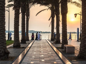 Saudi Arabian people walking by Jeddah Corniche. (Shutterstock/ File Photo)