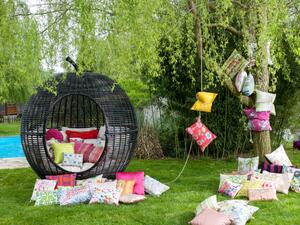 قسم يتضمن صوفا مريحة وأريكتين أو أكثر حسب الطلب قسم يتضمن صوفا مريحة وأريكتين أو أكثر حسب الطلب