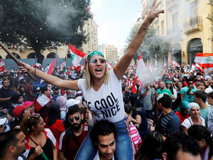 عتبر باسيل أن "الوضع لا يبشّر بالخير. ما حصل في سوريا مهدد بتكرارِه عندنا