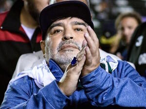 دييغو أرماندو مارادونا