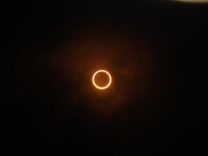 Spectacular solar eclipse (Twitter)