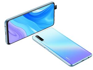 Flagship phone in the entry-level market sector HUAWEI Y9s also hits the market