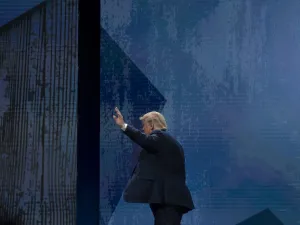 U.S. President Donald Trump exits the stage after speaking at the American Farm Bureau Federation's (AFBF) annual convention at the Austin Convention Center on January 19, 2020 in Austin, Texas. Callaghan O'Hare / GETTY IMAGES NORTH AMERICA / AFP