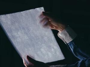المادة الصوتية استثنائية الخصائص من نيسان تضمن عزل صوتي فعّال خلال القيادة بينما يبلغ وزنها ربع وزن مواد عزل الصوت التقليدية