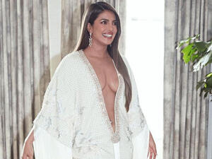 Arab designers also found a fan in American singer Jessie J