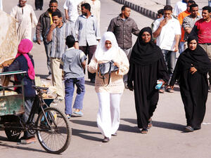 Muslim women dressing Hijab in Luxor market, Egypt. (Shutterstock/ File Photo)