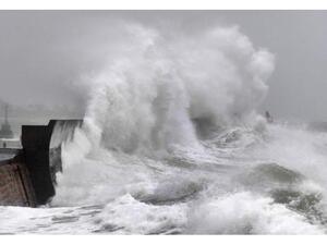 الغت المطارات الاوربية مئات الرحلات الجوية 