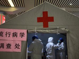 The world has a "window of opportunity" to halt the spread of a deadly new virus, global health experts said, as the number of people infected in China jumped to 24,000 and millions more were ordered to stay indoors. NOEL CELIS / AFP