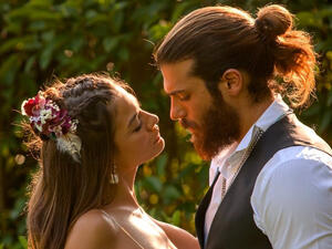 Can was optimistic about this program which he promoted for a lot (source: @canyaman Instagram)