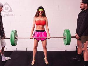 Besides getting rid of the extra pounds, Mia's modelling career is still going strong (source: @miakhalifa Instagram)