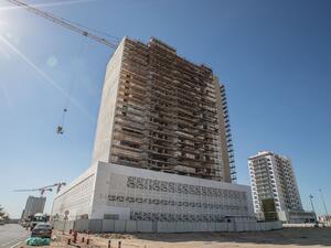 Shaista’s structure is nearly 100% complete, blockwork is at 96%, and the internal plaster at 94%. 78% of the façade and 74% of the mechanical, electrical, and plumbing (MEP) works are now complete