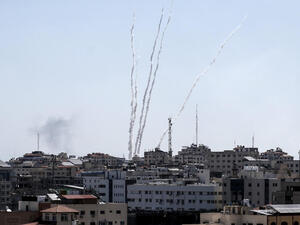 اطلاق صواريخ من غزة