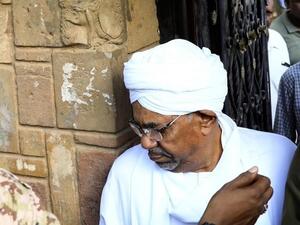 الرئيس المعزول عمر البشير