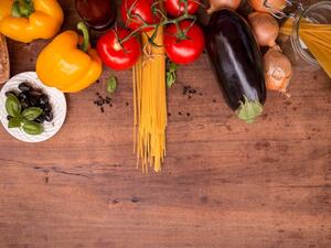 باستا باللّحم والفطر 