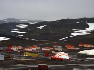 Antarctica (Twitter)