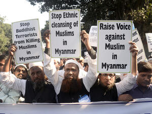 Indian Muslim protests against violence against and killing of Rohingya Muslim at Myanmar  (Shutterstock)