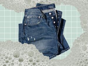 غسيل البنطلون الجينز بشكل يدوي يجب أن يكون في ماء فاتر أو بارد غسيل البنطلون الجينز بشكل يدوي يجب أن يكون في ماء فاتر أو بارد