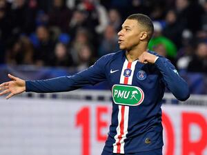 مبابي يسجل ثلاثية