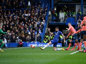 جيرو يسجل هدف تشيلسي الرابع