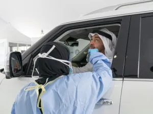 Mohamed bin Zayed opens drive-thru COVID-19 test facility (Twitter)