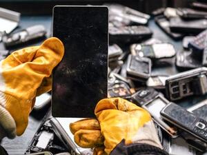 Electronic waste (Twitter)