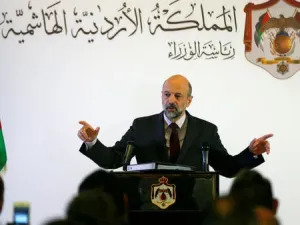 Prime Minister Omar al-Razzaz (Twitter)