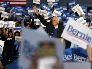 One month on from historically reclaiming Democratic presidential frontrunner status, Joe Biden is in physical and political isolation, basement-bound and largely unheard as Donald Trump commands Americans' attention with his coronavirus response. It has been an awkward sidelining of an extraordinary comeback story.  JEFF KOWALSKY / AFP