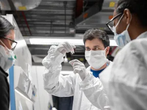Mirimus, Inc. lab scientists look over COVID-19 samples from recovered patients on April 10, 2020 in the Brooklyn borough of New York City. Misha Friedman/Getty Images/AFP